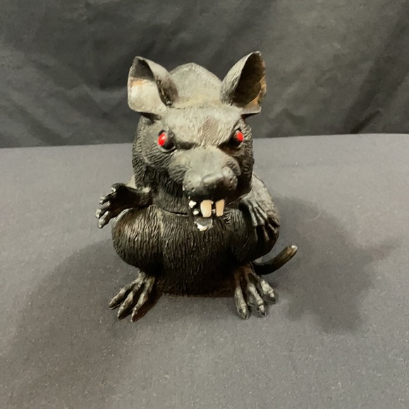 Halloween Decor-Lights & Rats - Picture 4 of 14